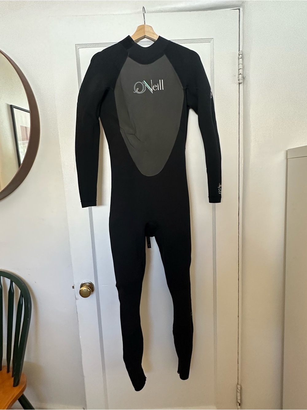 O'Neill Women’s Epic Black Long-Sleeve Full Wetsuit 3/2 mm Size 14